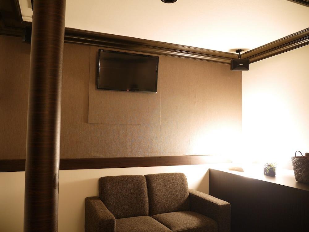 Hotel Hills Osaka Exterior photo