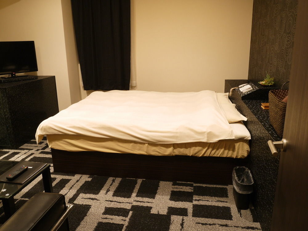 Hotel Hills Osaka Exterior photo