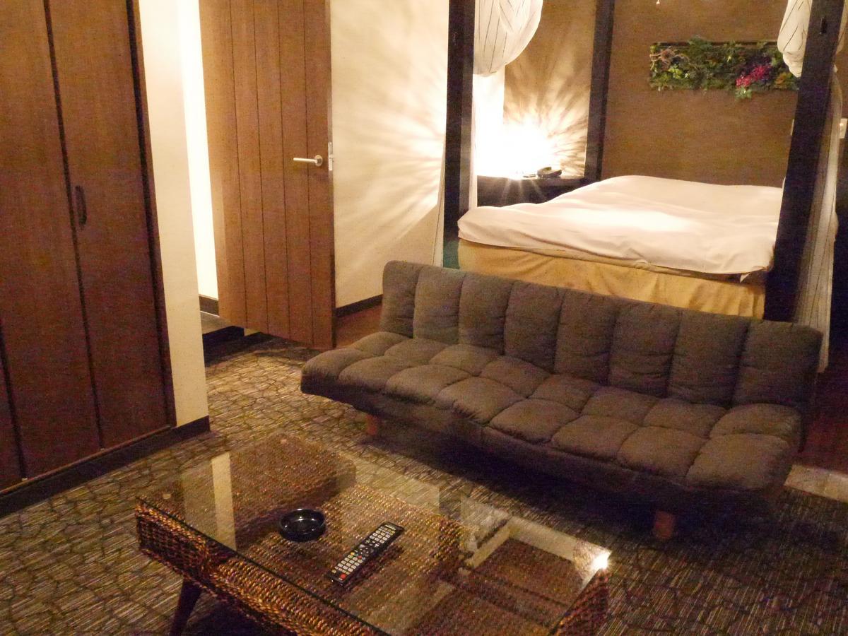 Hotel Hills Osaka Exterior photo